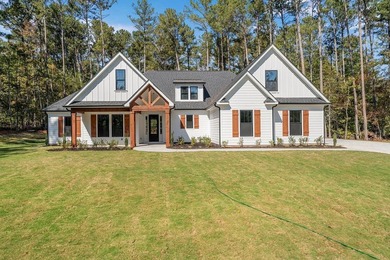 Lake Home For Sale in Hollywood, South Carolina