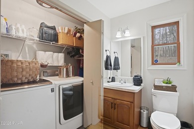 Pride of ownership is evident throughout this beautifully - photo 51