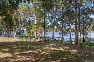 They don't make this this kind of waterfront anymore! Over 15 - photo 54