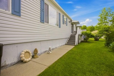 Luxury, space, and turnkey perfection await in this rarely - photo 6