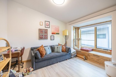 This exceptional, well-maintained W Jackson triplex is a rare - photo 27