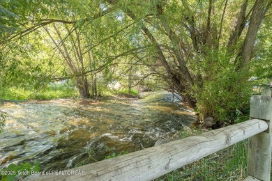 This exceptional, well-maintained W Jackson triplex is a rare - photo 33