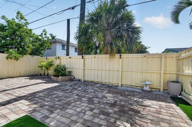 Welcome to this charming 3-bedroom, 2-bathroom, 1-car garage - photo 38