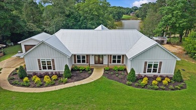 Luxury lakefront living in the highly sought-after Headland - photo 5