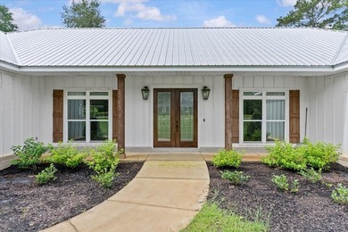 Luxury lakefront living in the highly sought-after Headland - photo 6