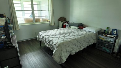Welcome to this beautifully maintained 2-bedroom, 1.5-bath home - photo 12