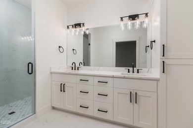Quality one level New Construction home in the highly desirable - photo 19