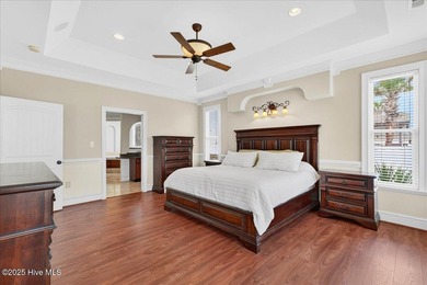 Luxury Living Redefined - Custom Home with Private Wildlife - photo 21