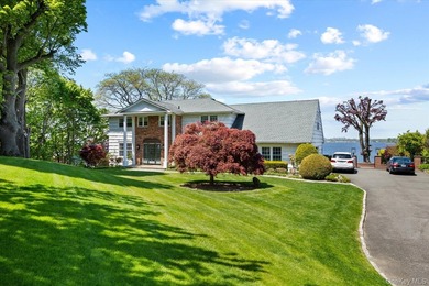 Set on 1.34 private waterfront acres in the Village of Kings - photo 21