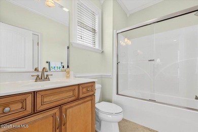 Luxury Living Redefined - Custom Home with Private Wildlife - photo 29