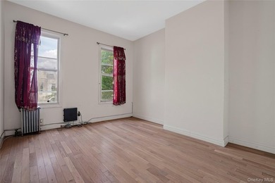 Welcome to 294 Hemlock Street, a classic Brooklyn row house - photo 10