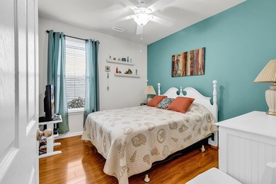 Welcome to 1521-C Palmina Loop, where low-maintenance living - photo 33