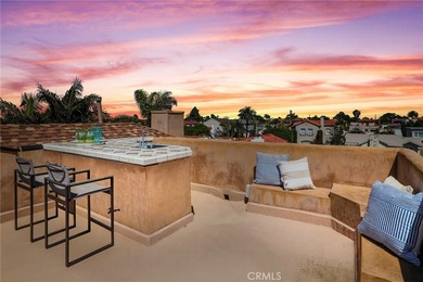 Come home to this stunning Spanish Mediterranean estate. The - photo 33