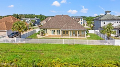 Luxury Living Redefined - Custom Home with Private Wildlife - photo 39