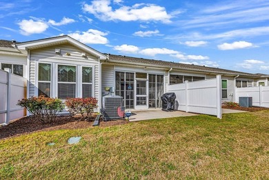 Welcome to 1521-C Palmina Loop, where low-maintenance living - photo 46