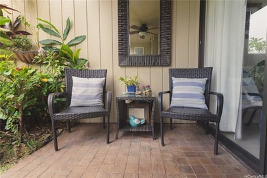 Laid back luxury and an exceptional location! This beautifully - photo 10