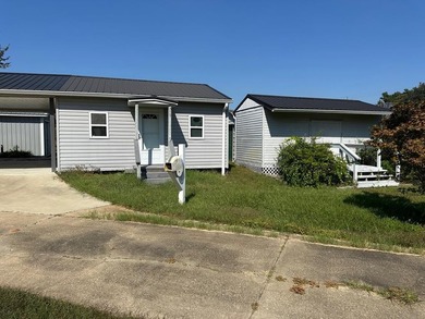 2400 sq ft home located on canal with short boat ride to open - photo 3