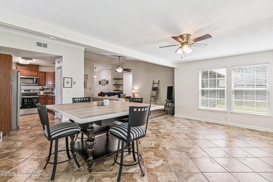 Welcome home to this well-maintained 3 bedroom, 2 bath residence - photo 11