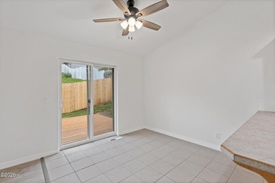 Stylish, single-level home, located in the desirable north side - photo 14