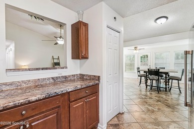 Welcome home to this well-maintained 3 bedroom, 2 bath residence - photo 15