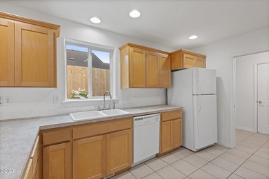 Stylish, single-level home, located in the desirable north side - photo 17