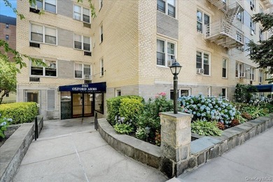 THE PERFECT LOCATION! Beautifully renovated and move-in ready - photo 23