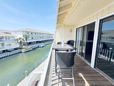 Welcome to this beautifully updated 1-bedroom & rare 1.5-bath - photo 29