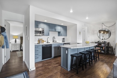 Lake Condo For Sale in Bend, Oregon