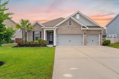 (private lake, pond, coastal) Home For Sale in Summerville South Carolina