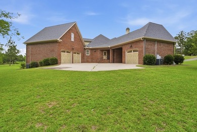 Welcome to 208 Thornberry Place in Ashford, AL! Situated on - photo 5