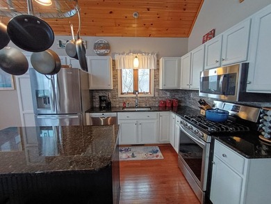 Waterfront home! Beautiful Lake Carroll home with 4 bedrooms, 3 - photo 15