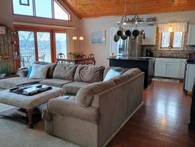 Waterfront home! Beautiful Lake Carroll home with 4 bedrooms, 3 - photo 20
