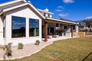 NEW CONSTRUCTION BY HILL COUNTRY SIGNATURE HOMES sits on garden - photo 21