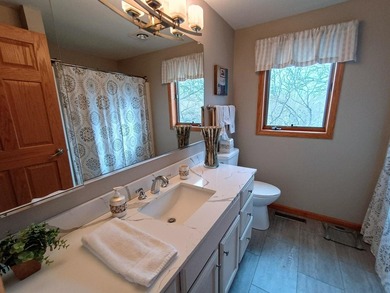 Waterfront home! Beautiful Lake Carroll home with 4 bedrooms, 3 - photo 22