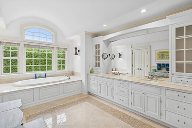 A rare pond front offering in Bridgehampton South. Set on 0 - photo 23