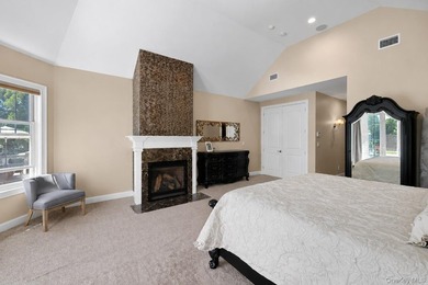 Experience exceptional waterfront living in coveted Bayberry - photo 24