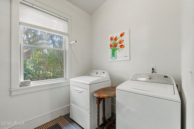 An exceptional architectural residence in one of downtown - photo 29