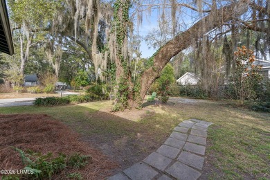 An exceptional architectural residence in one of downtown - photo 32