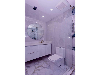 BEAUTIFUL HOME!! 4 bedrooms and 2 bathrooms, this property - photo 32
