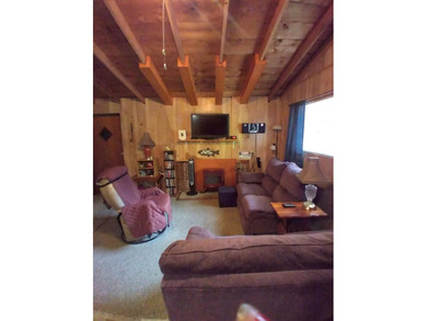 Turn Key Lake Cumberland Cottage on Large Lot w/ Storage - photo 17