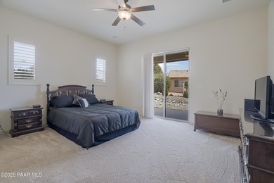A RARE opportunity to own a single-level spacious property with - photo 20