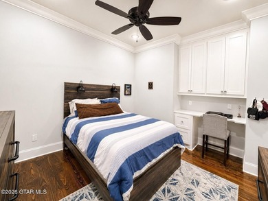 Beautiful 4-bedroom, 3-bath garden home and thoughtfully - photo 22