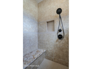 A RARE opportunity to own a single-level spacious property with - photo 24