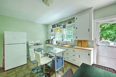Welcome to this beautifully maintained home offering the perfect - photo 7