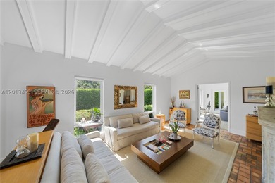 A CAPTIVATING BLEND OF MED-DECO CHARM & CONTEMPORARY COMFORT IN - photo 4