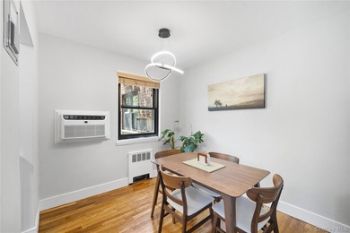 Welcoming 1-bedroom lower located in desirable Beech Hills - photo 5