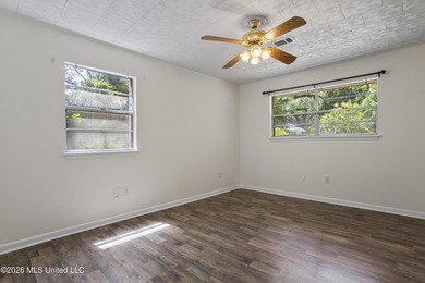 Discover the perfect blend of comfort, convenience, and coastal - photo 24