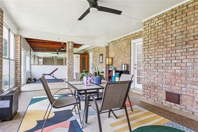 Located in the sought after neighborhood of Chateau Estates, a - photo 26