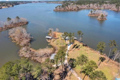 Lay Lake Home Sale Pending in Clanton Alabama