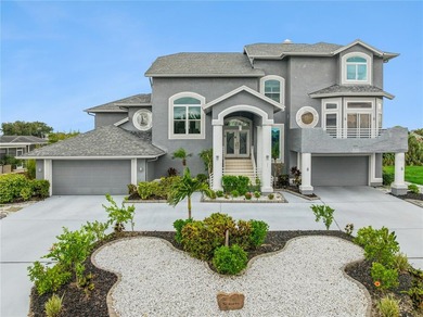 Experience exceptional waterfront living in the heart of Apollo - photo 2